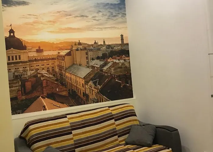 Apartment On Khorvatska Street *