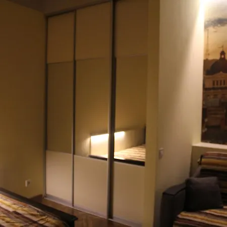 On Khorvatska Street *