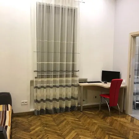 On Khorvatska Street Apartman